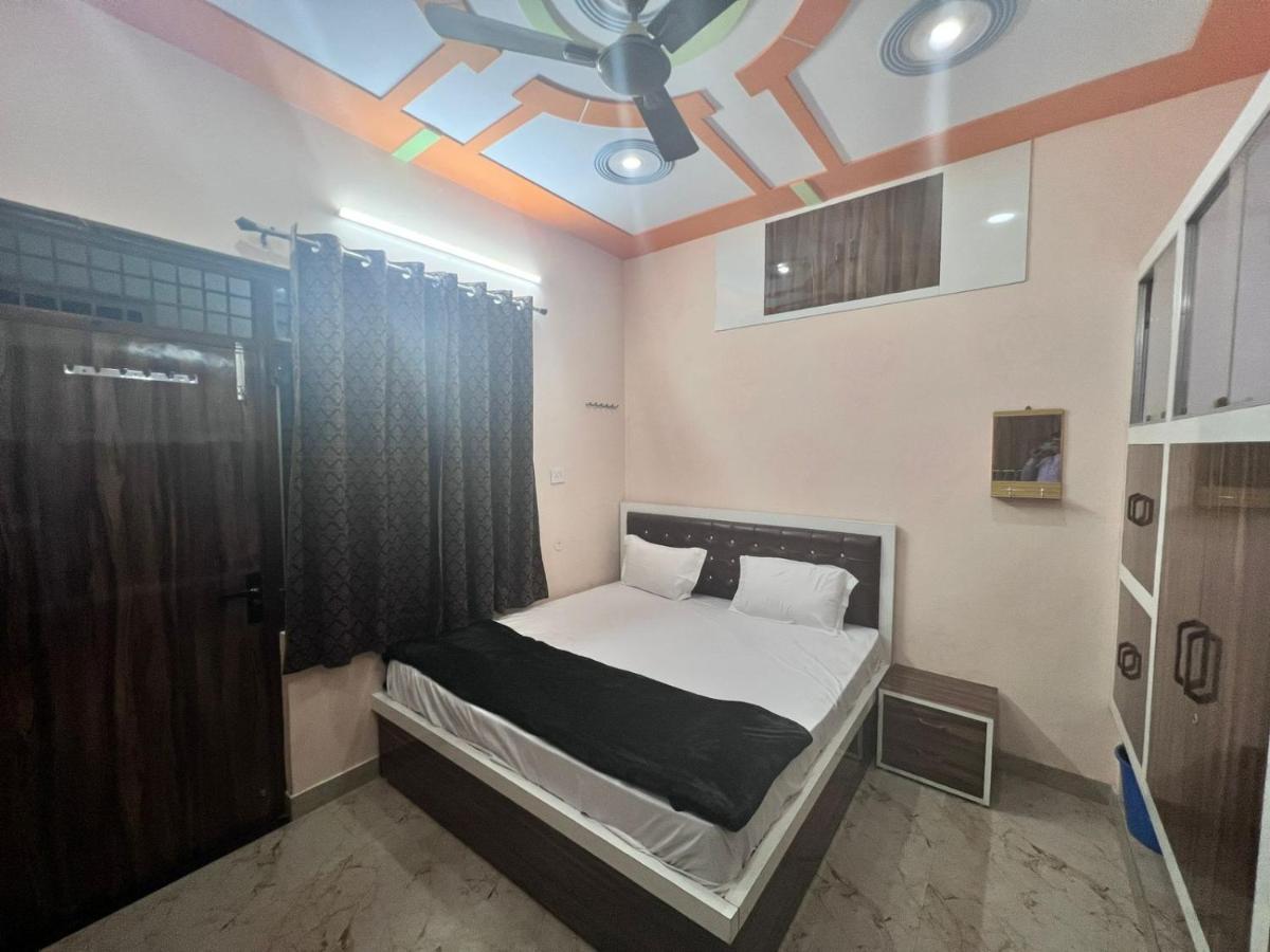 The Orchid Villa Homestay - Walkable Distance From Taj Mahal Agra (Uttar Pradesh) Exterior foto